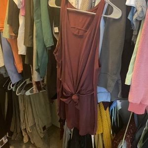 Lululemon tank size 10